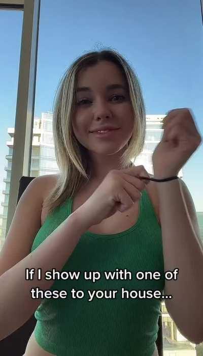 It a universal sign.. ☺️