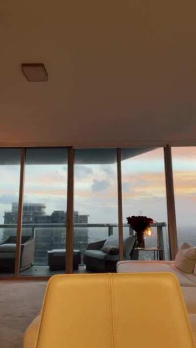 She gave us damn near a whole titty