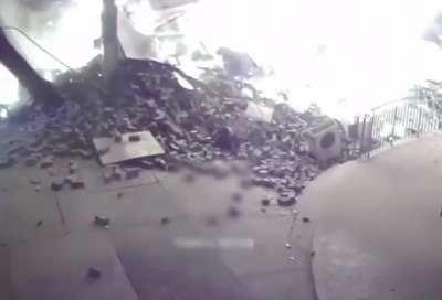 To set a build on fire and go away