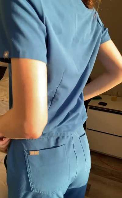 I hope you enjoy my titty drop😜