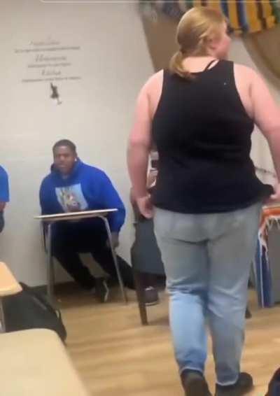 Most normal gringo student: