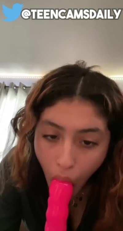 RETWEET ON TWITTER FOR NUDE VIDEOS!! 😈😈