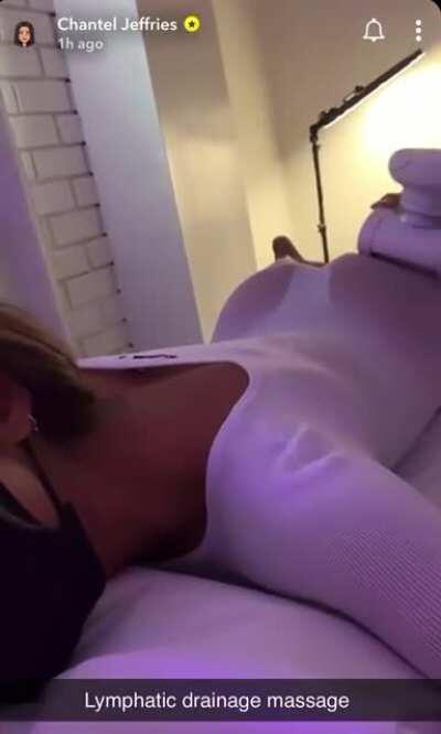 Booty Massage 🍑