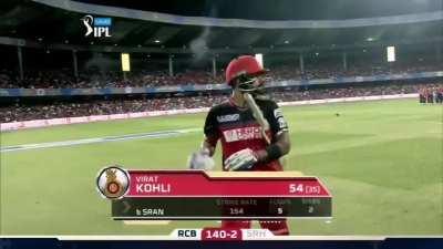 IPL 2016 Final - Kohli and Rahul Dismissed