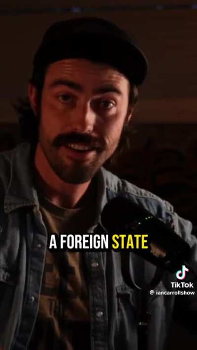 Can someone ELI5 for what exactly is going on here?