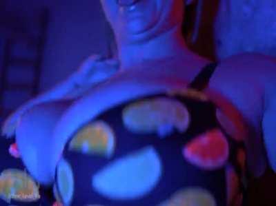 Dez (@deziretutto69)