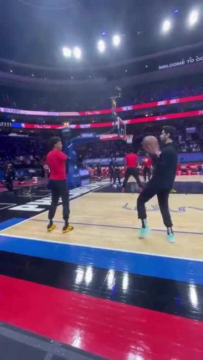 I can watch this video all day.