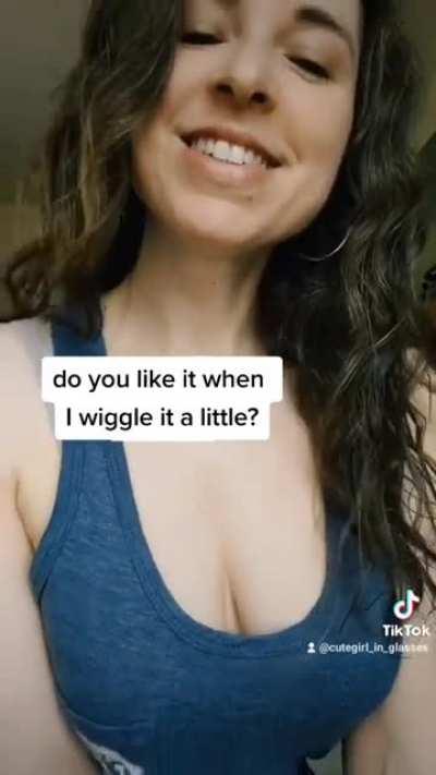 (cutegirl_in_glasses)