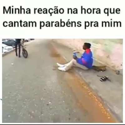 Alguém pode me dizer se ainda vendem isso?