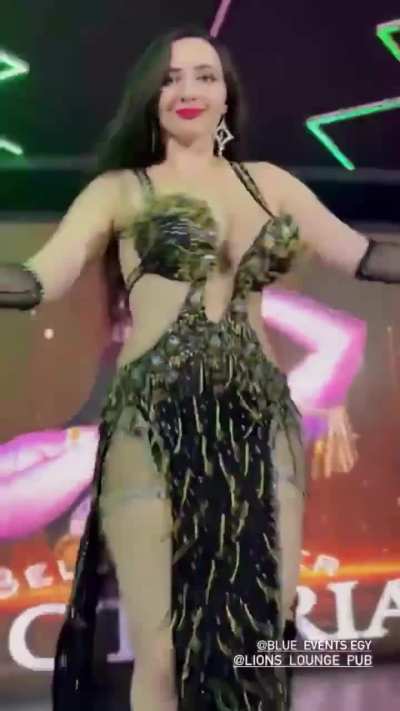 Victory Ross holy shake!!