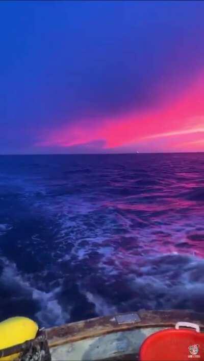 Breathtaking sunset captured off the coast of Oregon