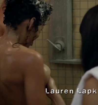 [Topless] Claire Dominguez in Orange is The New Black 
