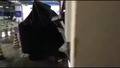 So just straight down? Straight? Ok!