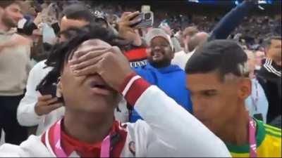 Speed : 😭 luva : Siuu receba 😎