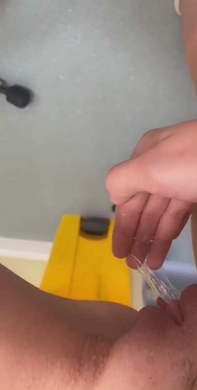 Who doesn’t enjoy getting a little sticky? 🙄