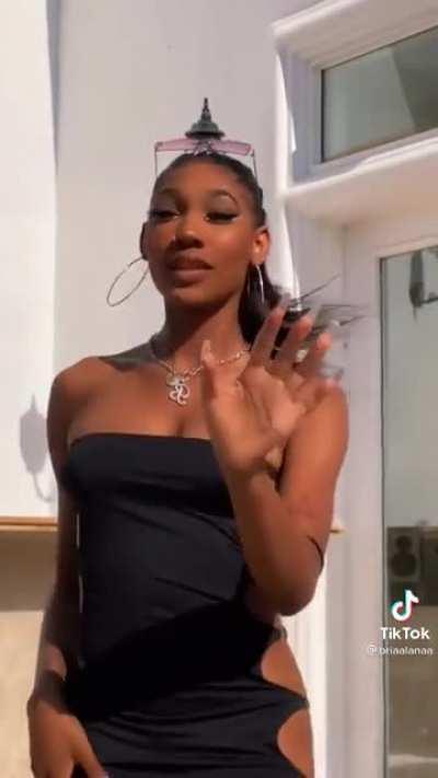 This shit off her TikTok better than her OF