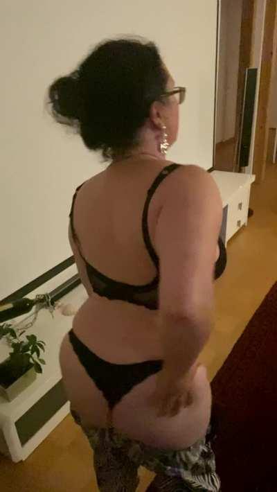 Am I too old to get my pussy licked?