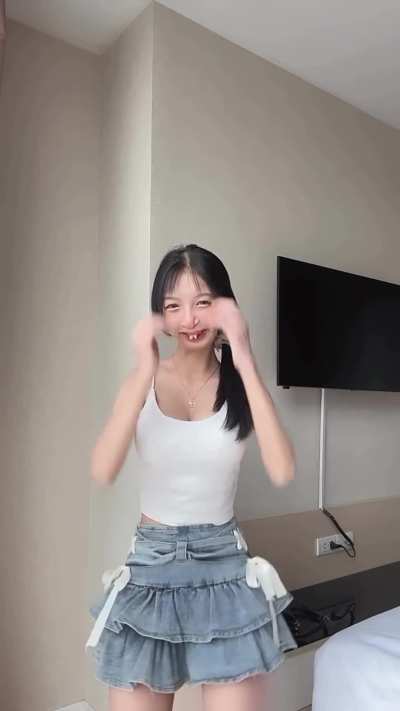 Helllooo Everyone ^^ My page is back 🤗 (Finally 😆) Hope you guys missed me 🥰