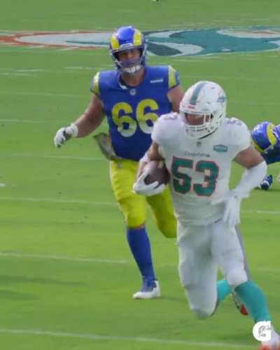 [Mic'd Up] Bobby McCain dances with Tua, celebrates Andrew Van Ginkel's first NFL TD, and heckles KVN.