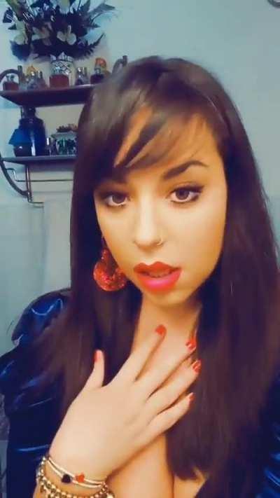 debbypandina su tiktok, guardate che tettone