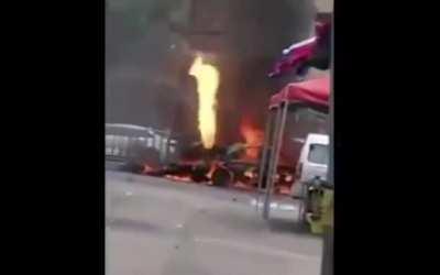 Wow Them New Chinese Natural Gas Vehicles are the Bоmb!!!