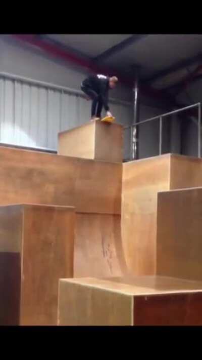 Sick drop in stunt GONE WRONG. Volume up!!