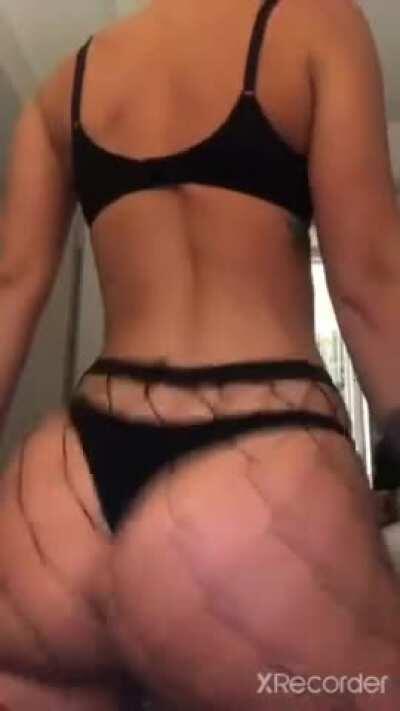 Her Full Folder with BG sextapes in Comment👇👇