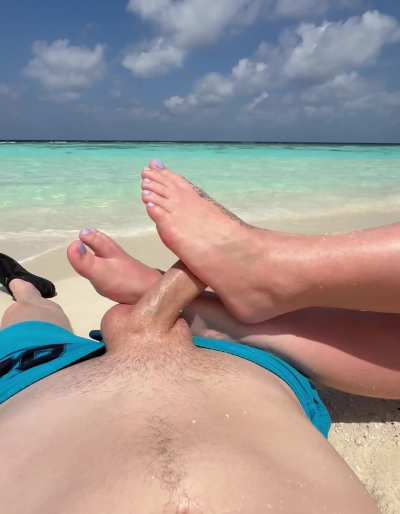 We had sooooo much fun on the beach! 