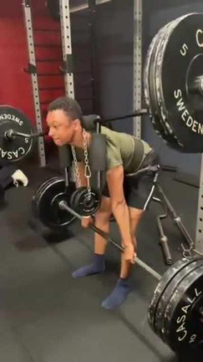 WCGW misusing the gym equipment