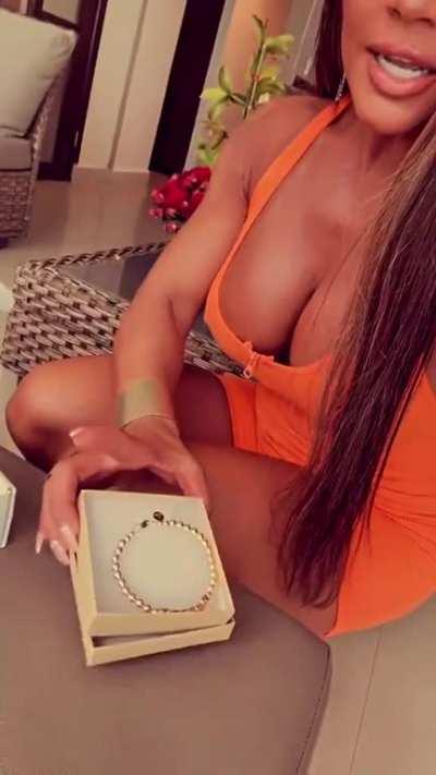 Que tetas de maripily 4