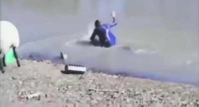 Never gets old.. 😂