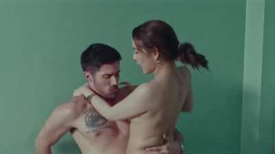 Julia Victoria as Stella, Lovely Ladies Dormitory S01 E02