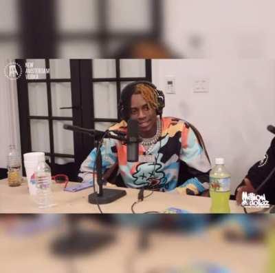 Soulja Boy puts Yb in his top 5 for best Young rappers!