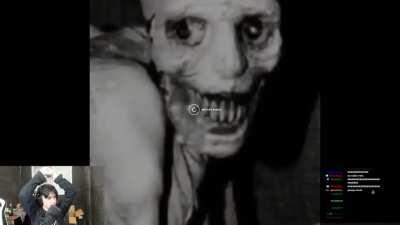 Ele batendo palminha kkkkkkkkkkkkkkkkkkk