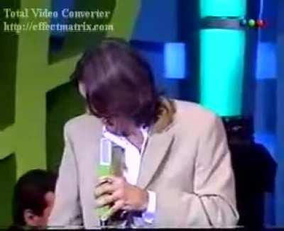 Tinelli tiene que volver a este tipo de humor y clava 50 puntos facil