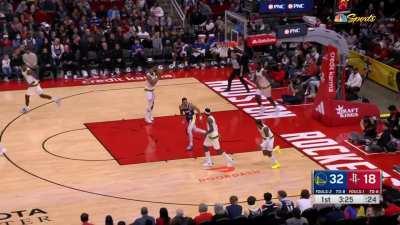 [Highlight] Klay is up to 20 points in the first quarter