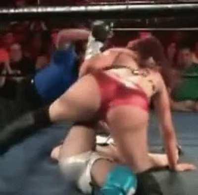 Taeler's victorious pin