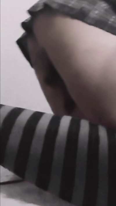 Ever seen a 18y/o uncut girl built like Mewtwo?