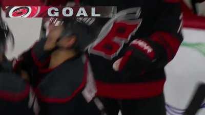 [CAR(5) - PHI(4)] It's a hat trick, overtime winning goal for Sebastian Aho