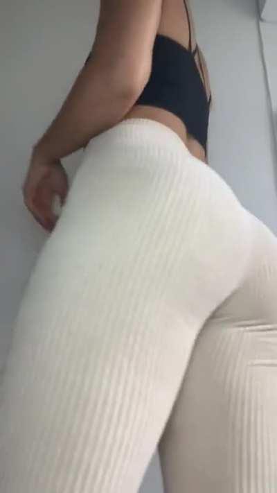 These flare pants are not doing justice to my booty