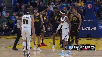 [Highlight] Draymond Green grabs Aaron Gordon's leg in the 2022 Playoffs