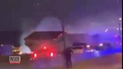 FedEx truck slams into 100-car pileup