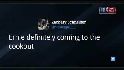 [Highlight] Chuck is offended that Ernies invited to the cookout and not him