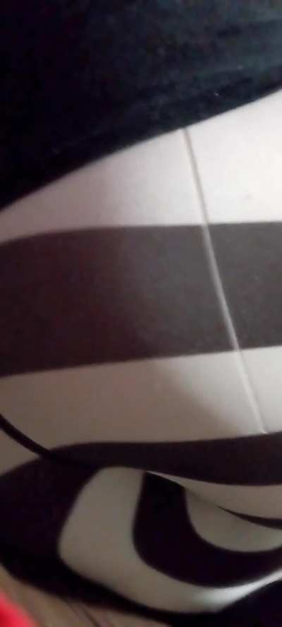 Short cute fart out of my chubby curvy booty :p only a taste of what I can make 🤭