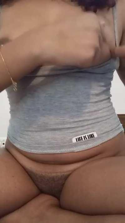 Would you fuck a chubby Indian girl like me??? 🥺🥺