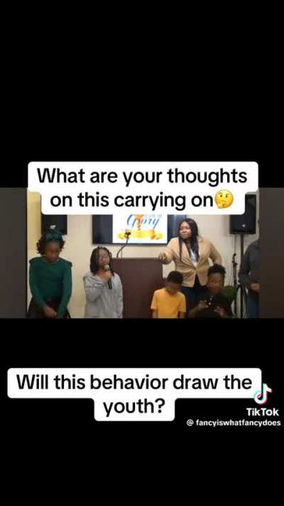 tough watch. wth is yellow shirt yapping about