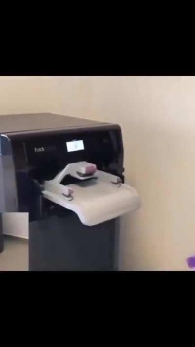 This clothes iron meching is satisfying