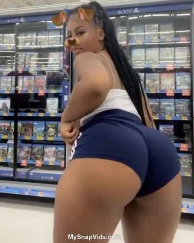 Big Heavy Booty
