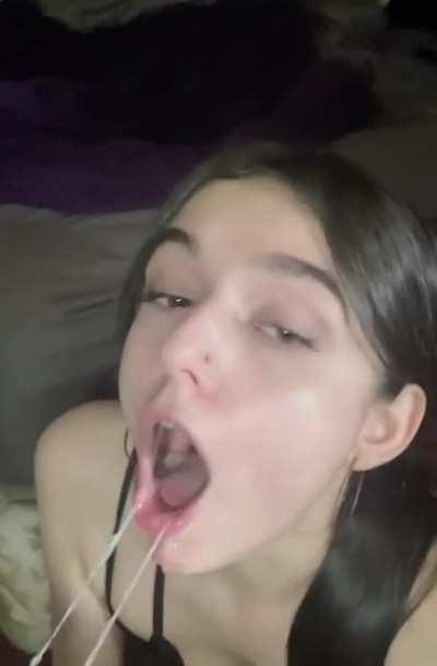 Thursday Throatfuck 🤍