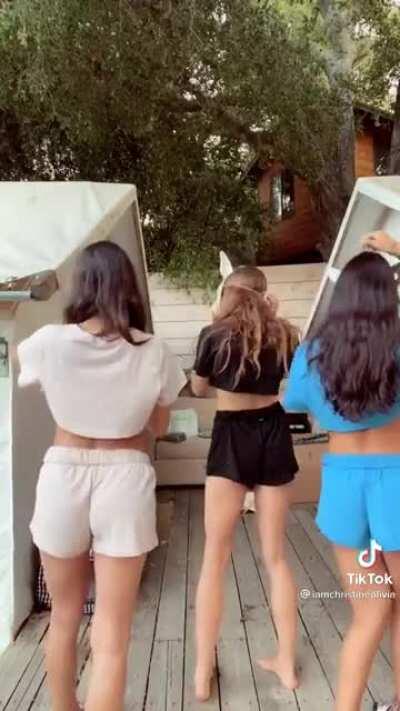 Creepy and sexy all at the same time